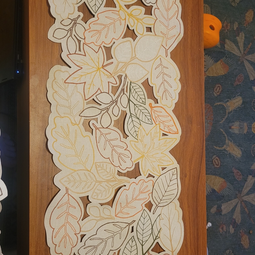 Michaels Autumn Leaf Table Runner - Orange, Green, Cream